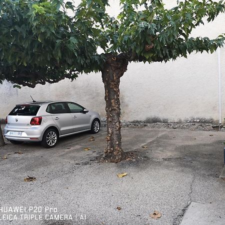 Le Pandora, Proche Tour Magne, Parking Et Terrasse Daire Nîmes Dış mekan fotoğraf